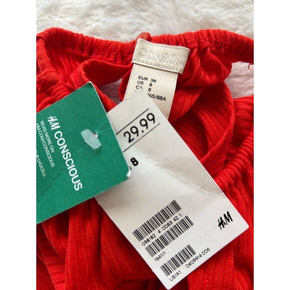 NWT Red High Neck Ribbed Bodysuit w/ Keyhole Cutout By H&M Conscious Size: 8 - Picture 4 of 4